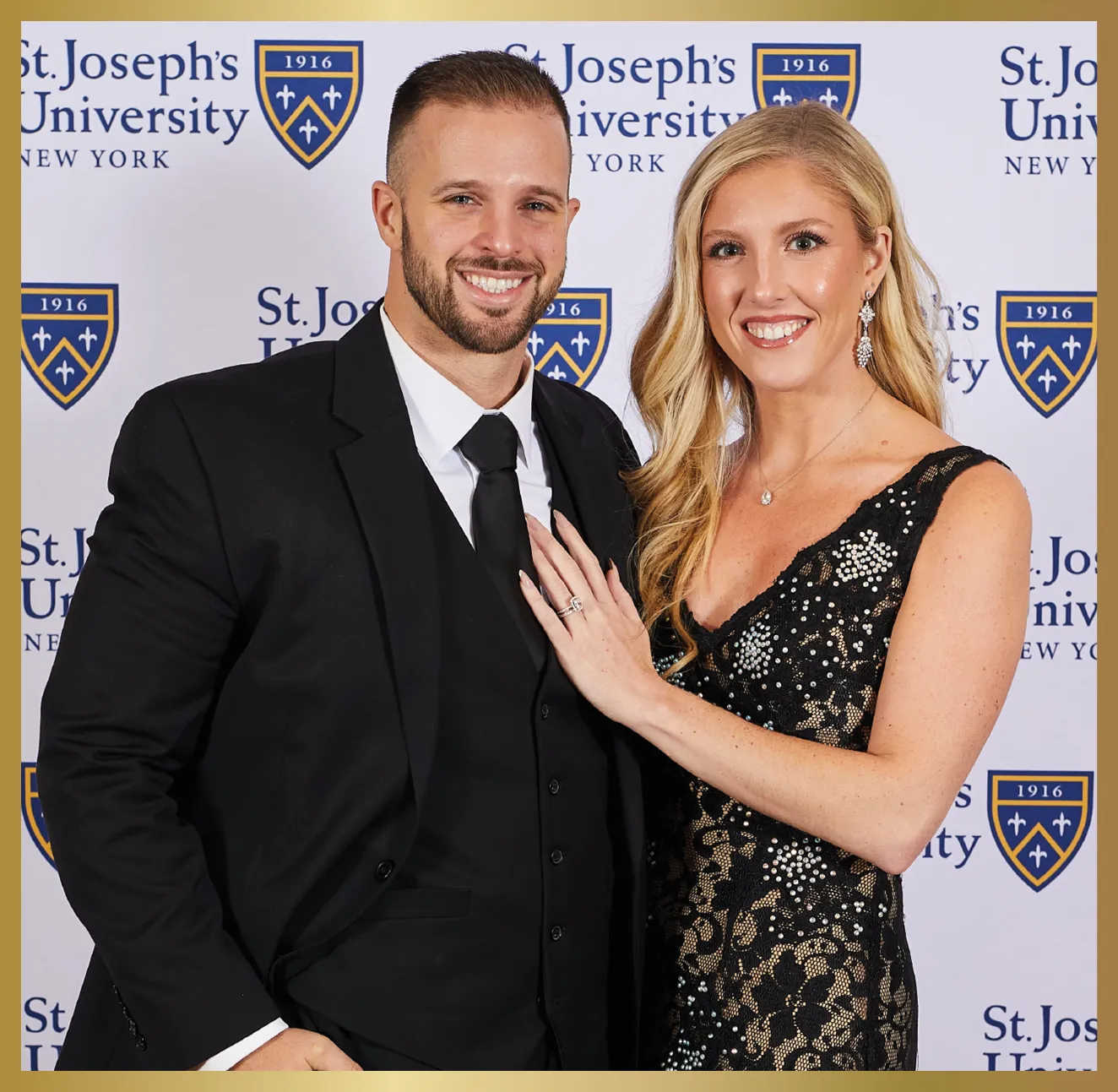 Gianna Gulli Elliot ’15 and her husband pull in close for a couples photo