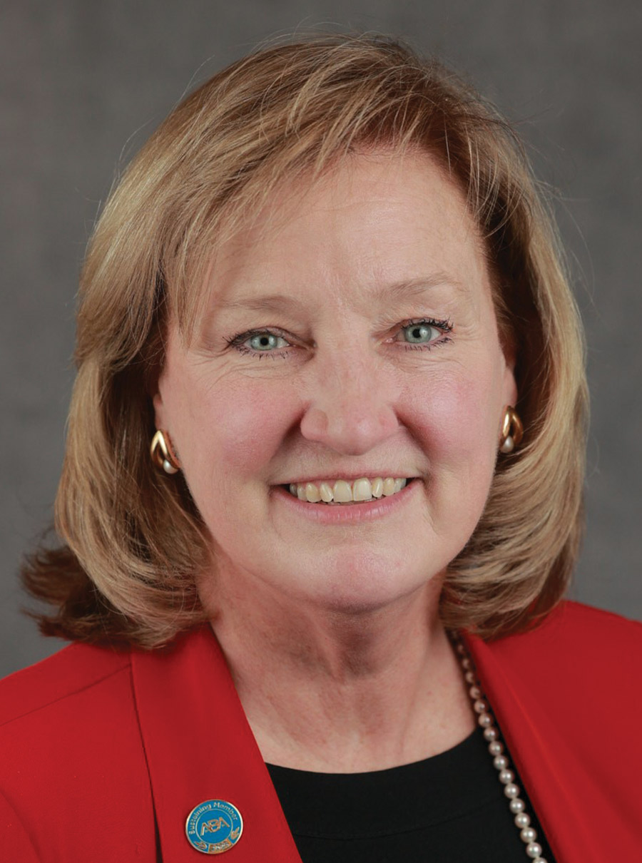 headshot Holly O’Grady Cook